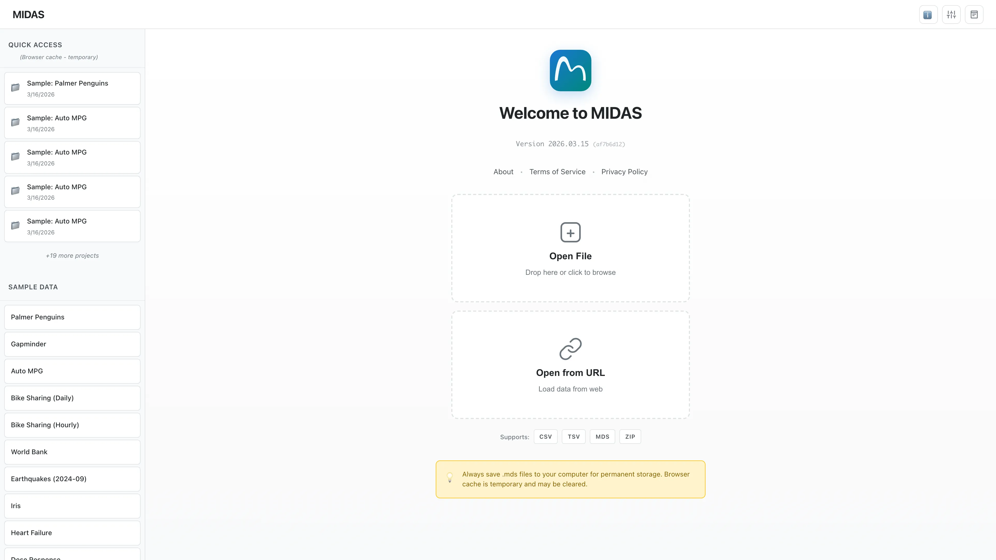 MIDAS のランチャー画面で Sample Data セクションから Iris データセットを選択する様子
